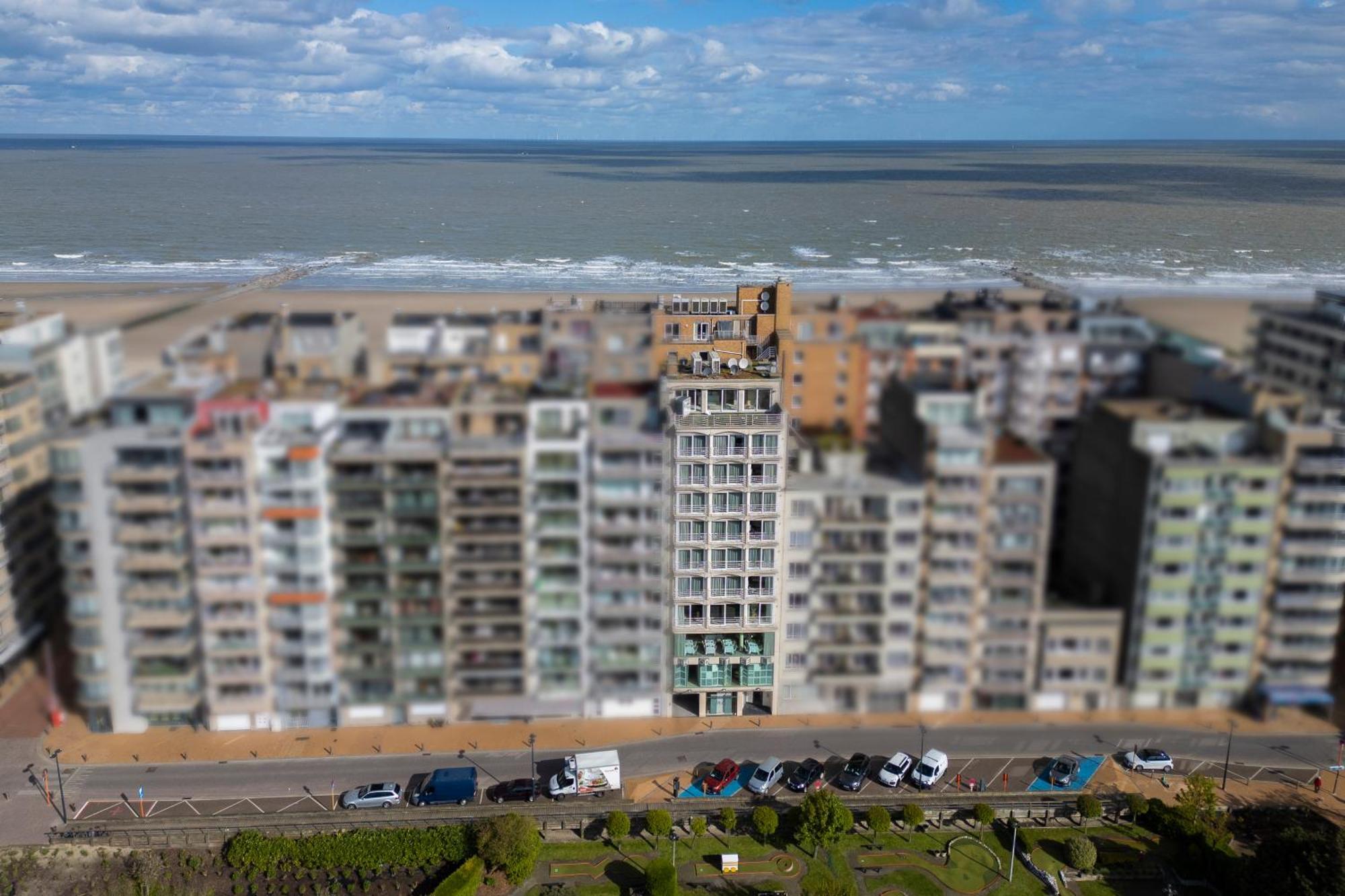 Hotel Beach Palace Blankenberge Exterior foto